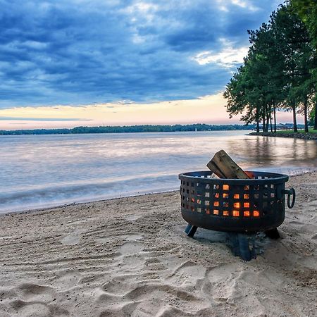 Lake Norman Breakaway Mooresville Exterior photo