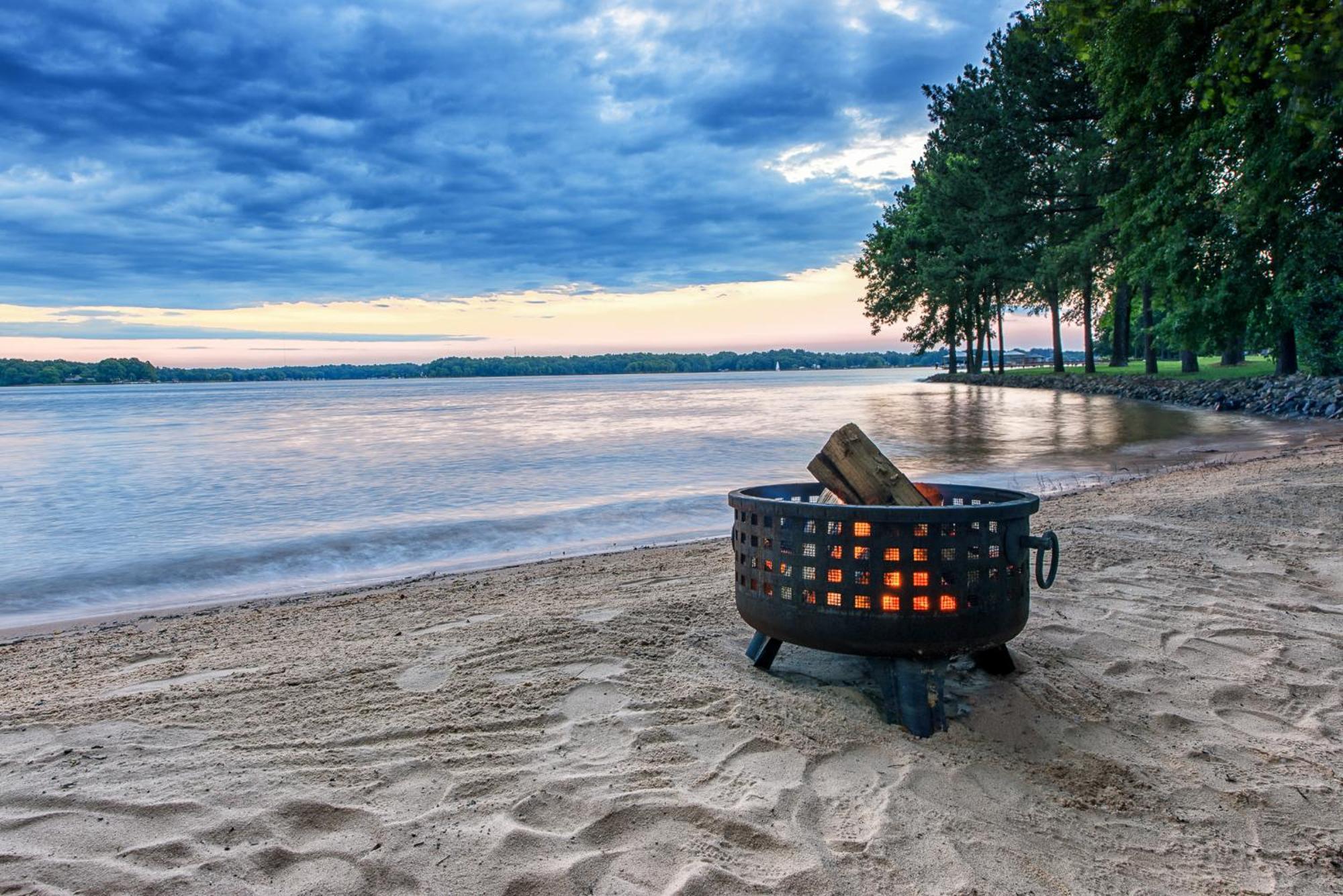 Lake Norman Breakaway Mooresville Exterior photo